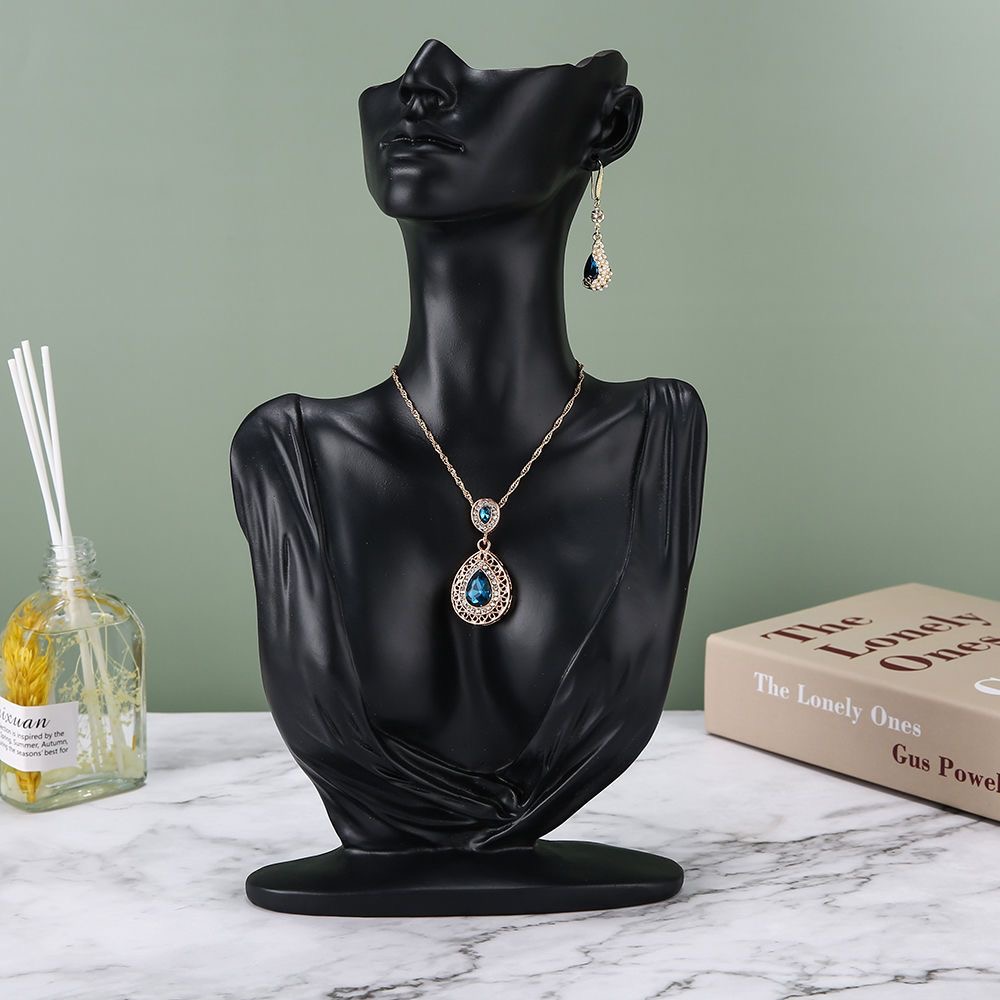 Body Jewelry Display Ideas - ขาตั้งโชว์สร้อยคอแบบตั้งโต๊ะ วัสดุพลาสติก รูปทรงหุ่นโชว์เครื่องประดับ ต่างหู จี้ สำหรับจัดแสดงในตู้โชว์หรือหน้าต่างร้านค้า