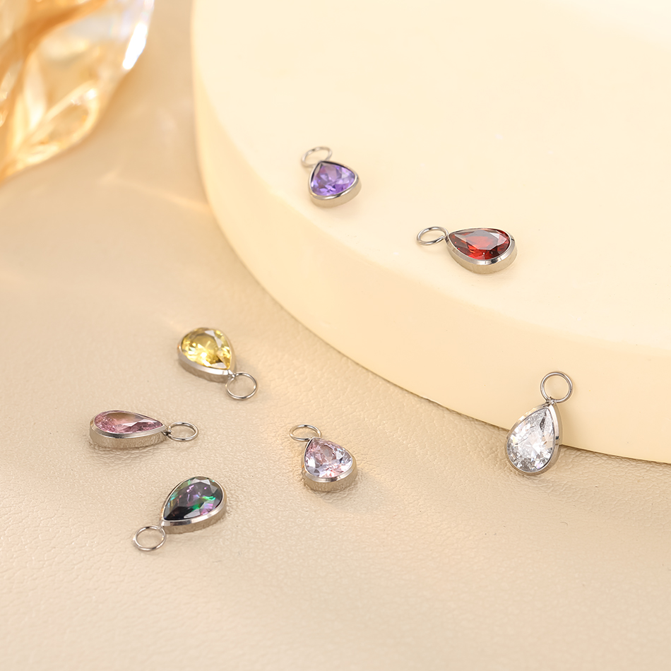 จี้รูปหยดน้ำประดับเพชร CZ ไทเท - Belly Bar Titanium บทวิจารณ์และราคา