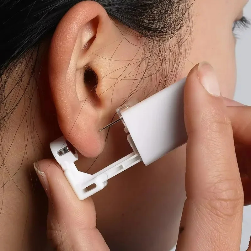 ชุดอุปกรณ์เจาะหูแบบปลอดภัย 1-1 - Body Jewelry Kit บทวิจารณ์และราคา