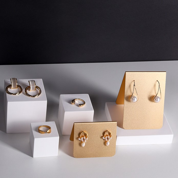 สตั๊ดโลหะ Dangle ต่างหูแร็ค T  - Body Jewelry Holder บทวิจารณ์และราคา